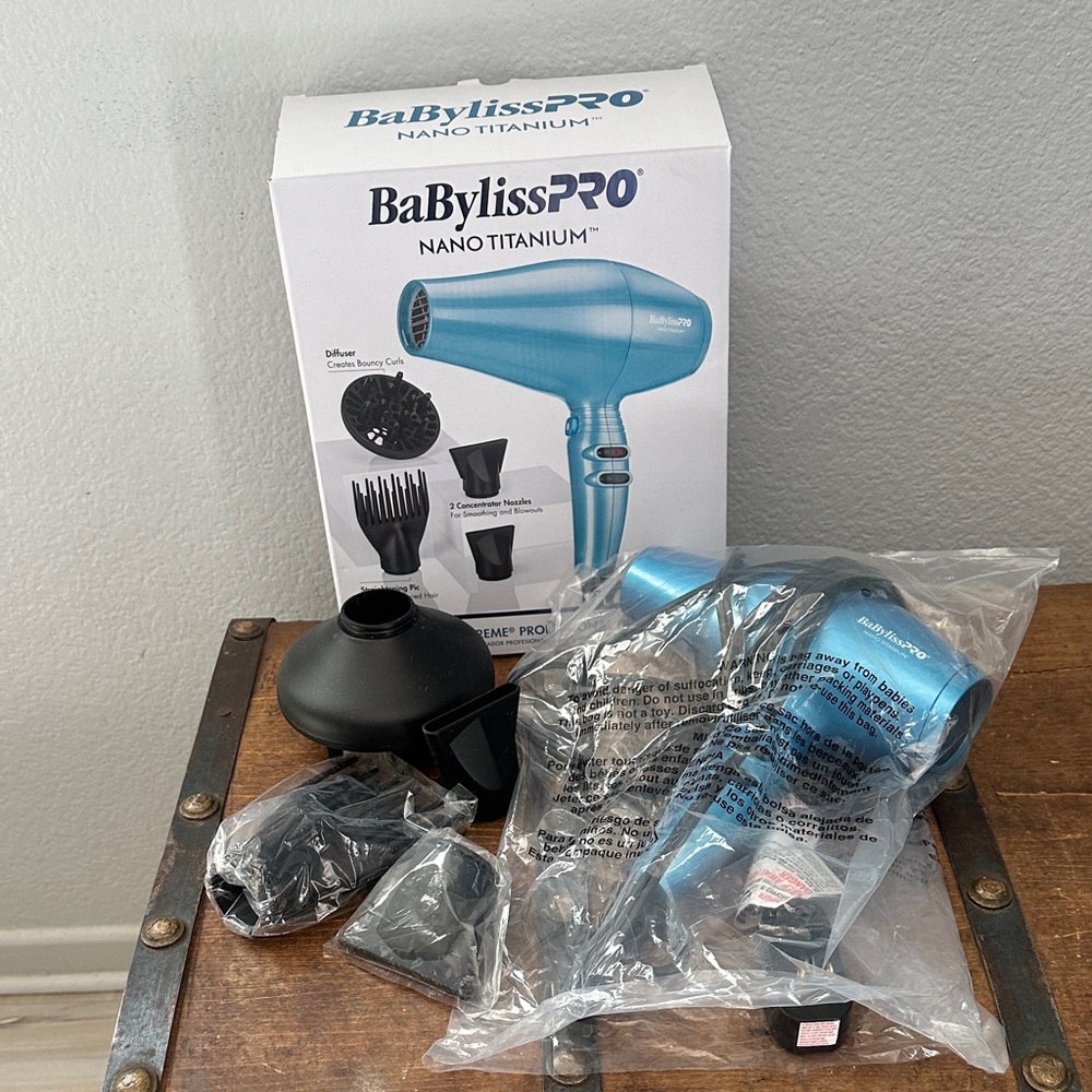 BaBylissPRO Nano Titanium Hair Dryer - Shiny Blue